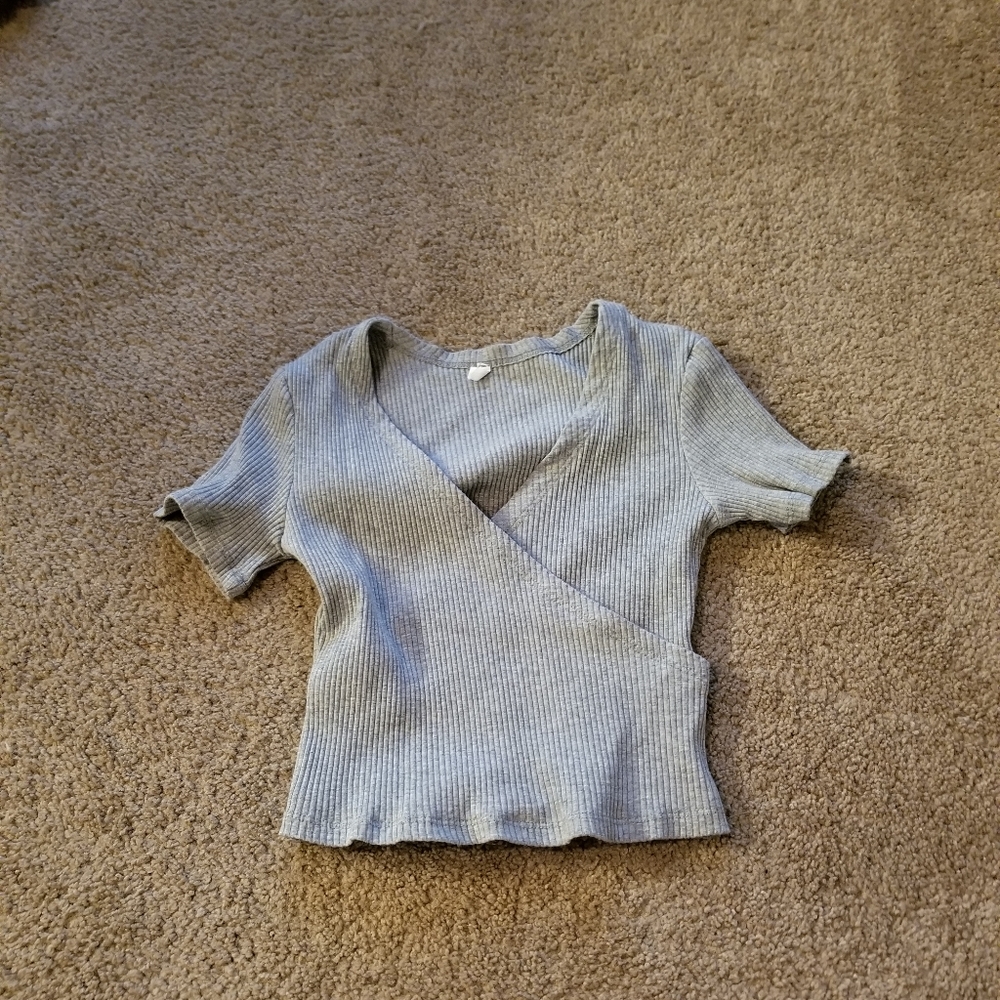 Grey crop top